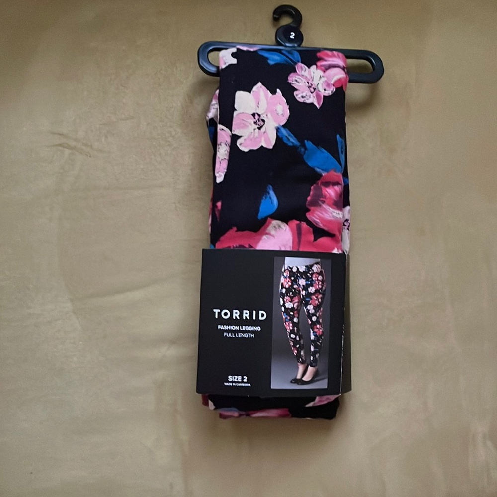 Floral torrid leggings, size 2